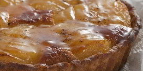 Грушевый тарт на шоколадно-миндальном тесте