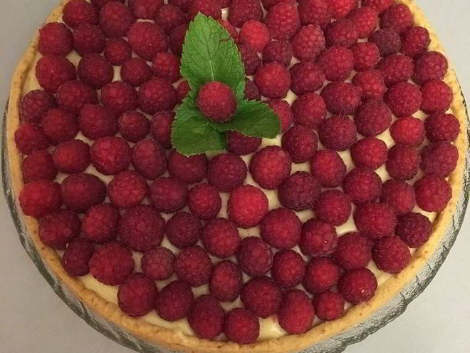 Рецепт малинового тарта с заварным кремом