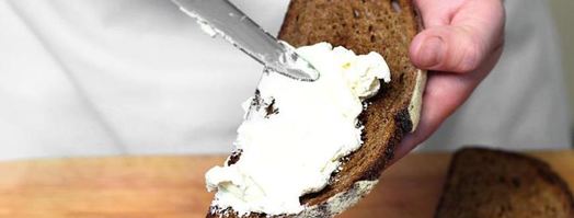 ржаные тартинки с лососем. Шаг 2