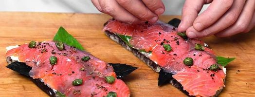 ржаные тартинки с лососем. Шаг 3