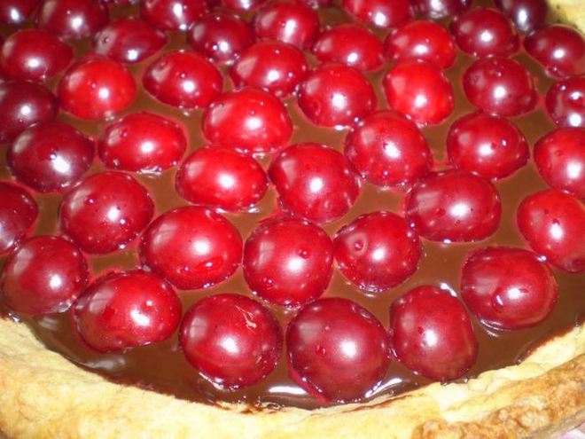 Рецепт шоколадна-вишневого тарт