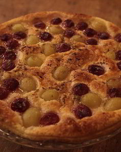 Тарт из слоеного теста с сахарным виноградом