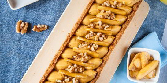 Тарт с карамельным кремом и яблоками