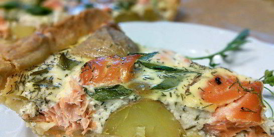 Тарт с лососем и картофелем