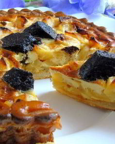 Тарт с яблоками и Boudin Noir
