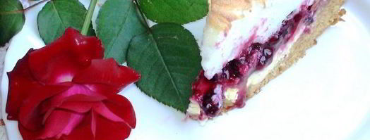 творожной тарт со смородиной и мягкой меренгой. Шаг 12