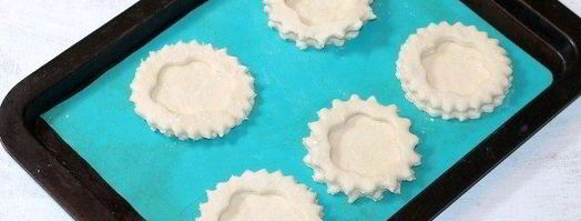 волованы с салатом из крабовых палочек. Шаг 3