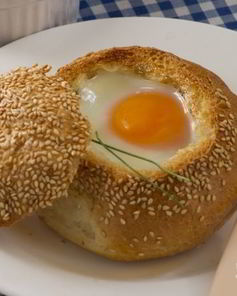 Яичница в булочке