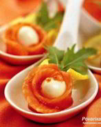 Закуска из форели с перепелиными яйцами