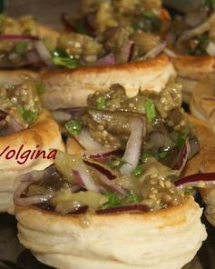 Закуска из печеных баклажан и перца