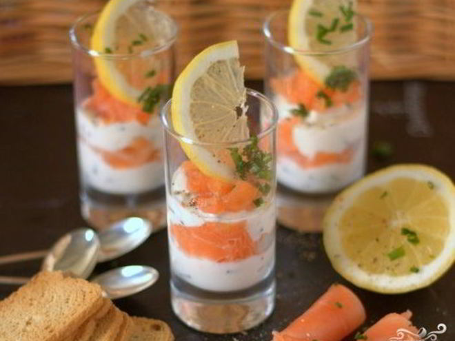 Рецепт закуски из семги в рюмках
