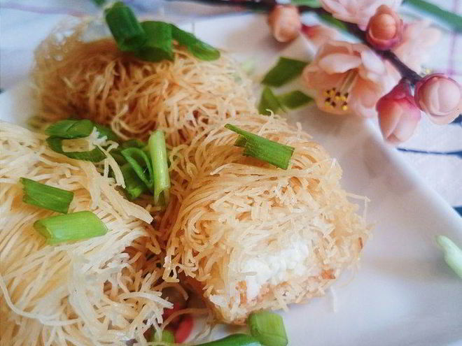 Рецепт закуски из теста катаифи с брынзой