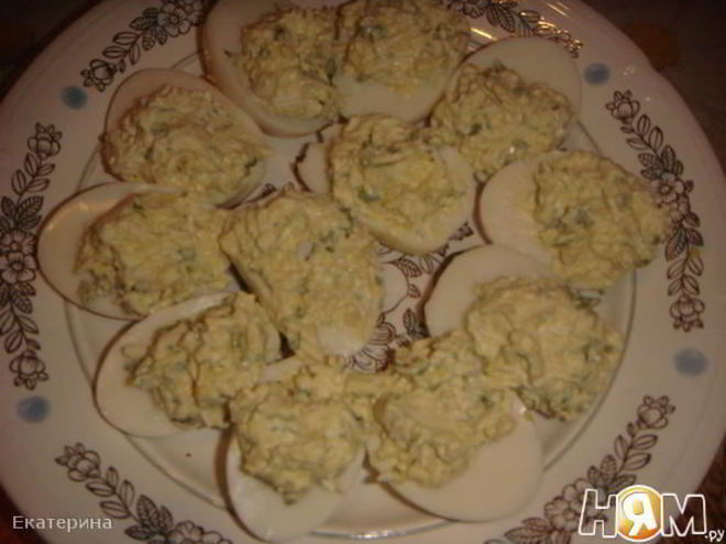 Рецепт закуски из яиц с брынзой