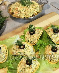 Закуска на чипсах с курицей