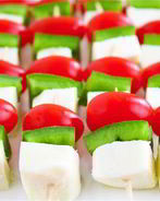 Закуска на шпажках на Новый год