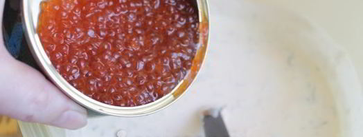 закуска праздничная с красной икрой. Шаг 6