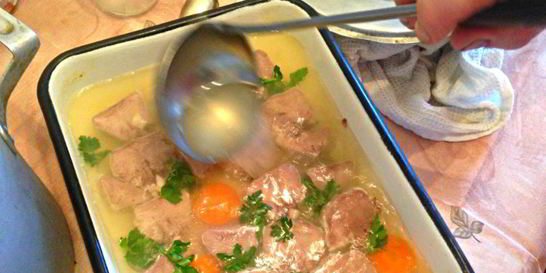 Заливное из языка