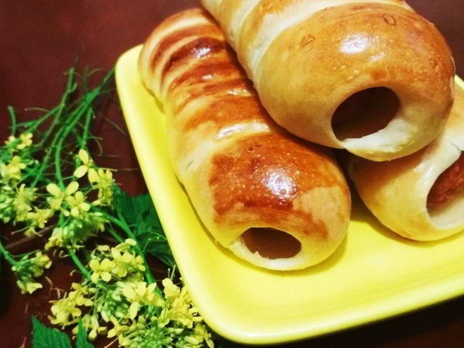 Рецепт запеченных сосисок в тесте