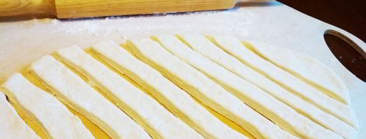 запеченные сосиски в тесте. Шаг 5